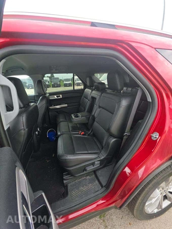 2024 Ford Explorer Limited - miniatura 10