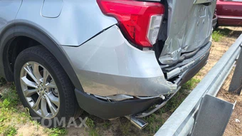 2024 Ford Explorer Limited - miniatura 32