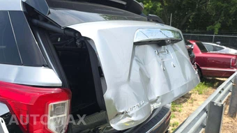 2024 Ford Explorer Limited - miniatura 38