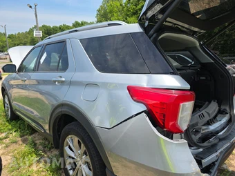 2024 Ford Explorer Limited - miniatura 6
