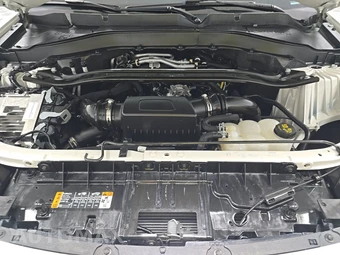 2024 Ford Explorer Platinum - miniatura 16