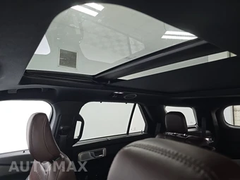 2024 Ford Explorer Platinum - miniatura 19