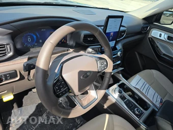 2024 Ford Explorer Platinum - miniatura 20
