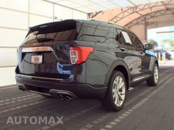 2024 Ford Explorer Platinum - miniatura 4