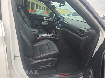 2024 Ford Explorer ST - miniatura 8
