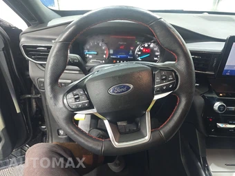 2024 Ford Explorer ST-Line - miniatura 10