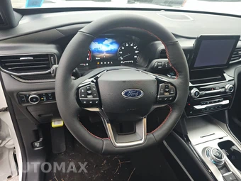 2024 Ford Explorer ST-Line - miniatura 10