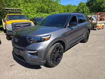 2024 Ford Explorer ST-Line