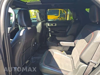2024 Ford Explorer ST-Line - miniatura 13