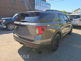 2024 Ford Explorer ST-Line - miniatura 3