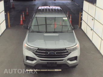 2024 Ford Explorer XLT - miniatura 2