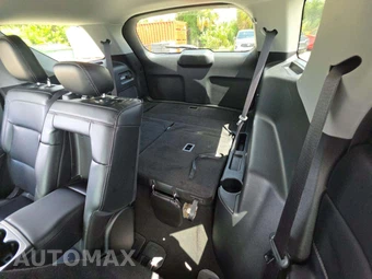 2024 Ford Explorer XLT - miniatura 14