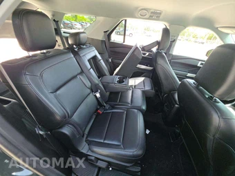 2024 Ford Explorer XLT - miniatura 17