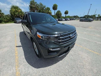 2024 Ford Explorer XLT - miniatura 4