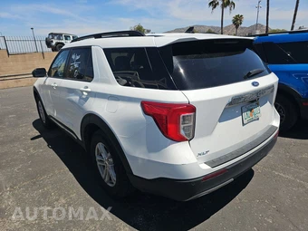 2024 Ford Explorer XLT - miniatura 6
