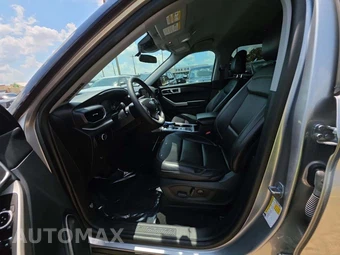 2024 Ford Explorer XLT - miniatura 3