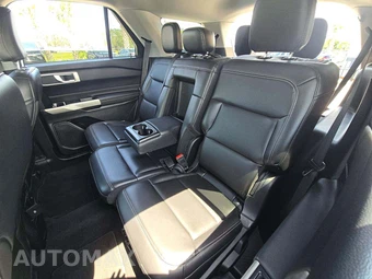 2024 Ford Explorer XLT - miniatura 10