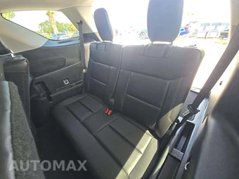2024 Ford Explorer XLT - miniatura 11