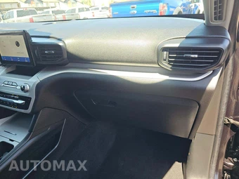 2024 Ford Explorer XLT - miniatura 17