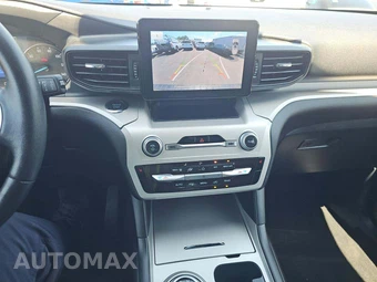 2024 Ford Explorer XLT - miniatura 7