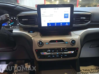 2024 Ford Explorer XLT - miniatura 10