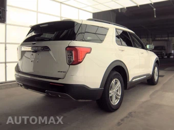 2024 Ford Explorer XLT - miniatura 4