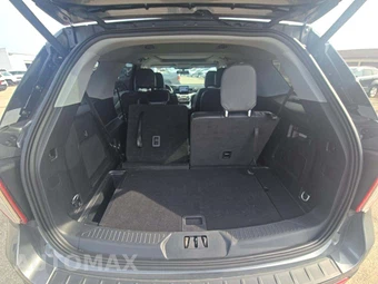 2024 Ford Explorer XLT - miniatura 15