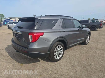 2024 Ford Explorer XLT - miniatura 3