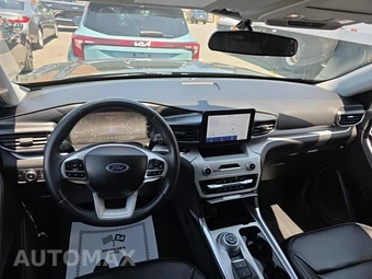 2024 Ford Explorer XLT - miniatura 8