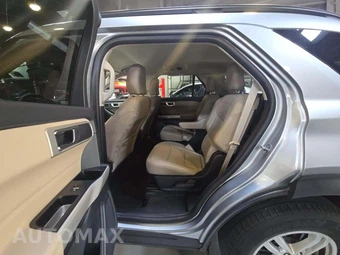 2024 Ford Explorer XLT - miniatura 13