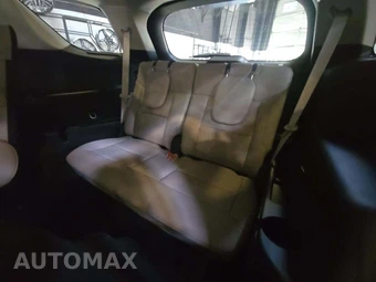 2024 Ford Explorer XLT - miniatura 14