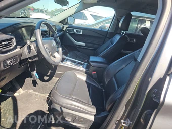 2024 Ford Explorer XLT - miniatura 5