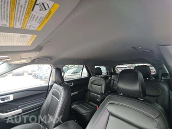 2024 Ford Explorer XLT - miniatura 11