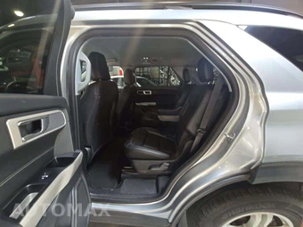 2024 Ford Explorer XLT - miniatura 13