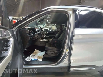 2024 Ford Explorer XLT - miniatura 6