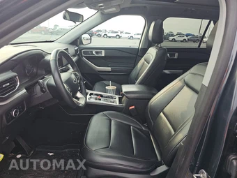 2024 Ford Explorer XLT - miniatura 5