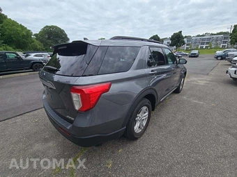 2024 Ford Explorer XLT - miniatura 3