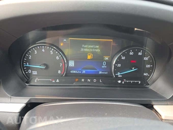 2024 Ford Explorer XLT - miniatura 6