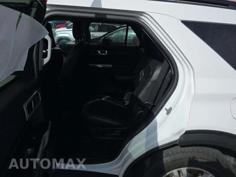 2024 Ford Explorer XLT - miniatura 10
