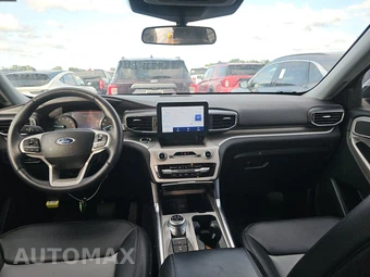 2024 Ford Explorer XLT - miniatura 6