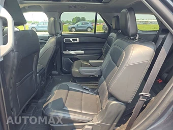 2024 Ford Explorer XLT - miniatura 9