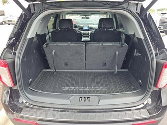 2024 Ford Explorer XLT - miniatura 15
