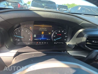 2024 Ford Explorer XLT - miniatura 8