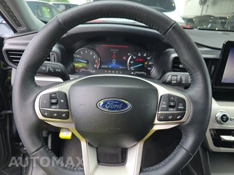 2024 Ford Explorer XLT - miniatura 10