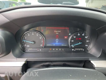 2024 Ford Explorer XLT - miniatura 12