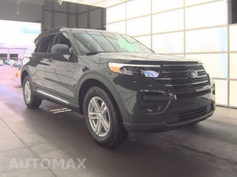 2024 Ford Explorer XLT - miniatura 3
