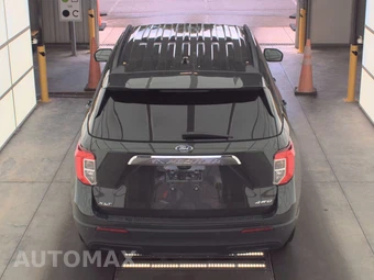 2024 Ford Explorer XLT - miniatura 5