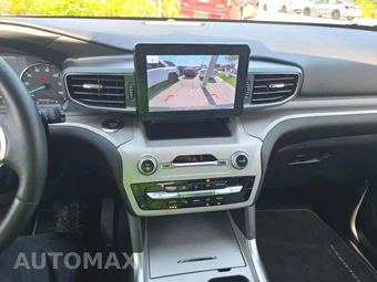 2024 Ford Explorer XLT - miniatura 7