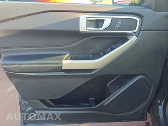 2024 Ford Explorer XLT - miniatura 9