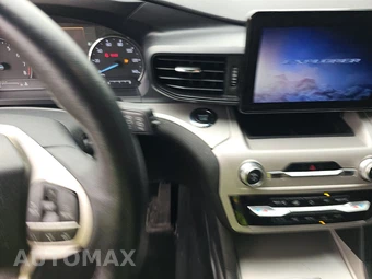 2024 Ford Explorer XLT - miniatura 11